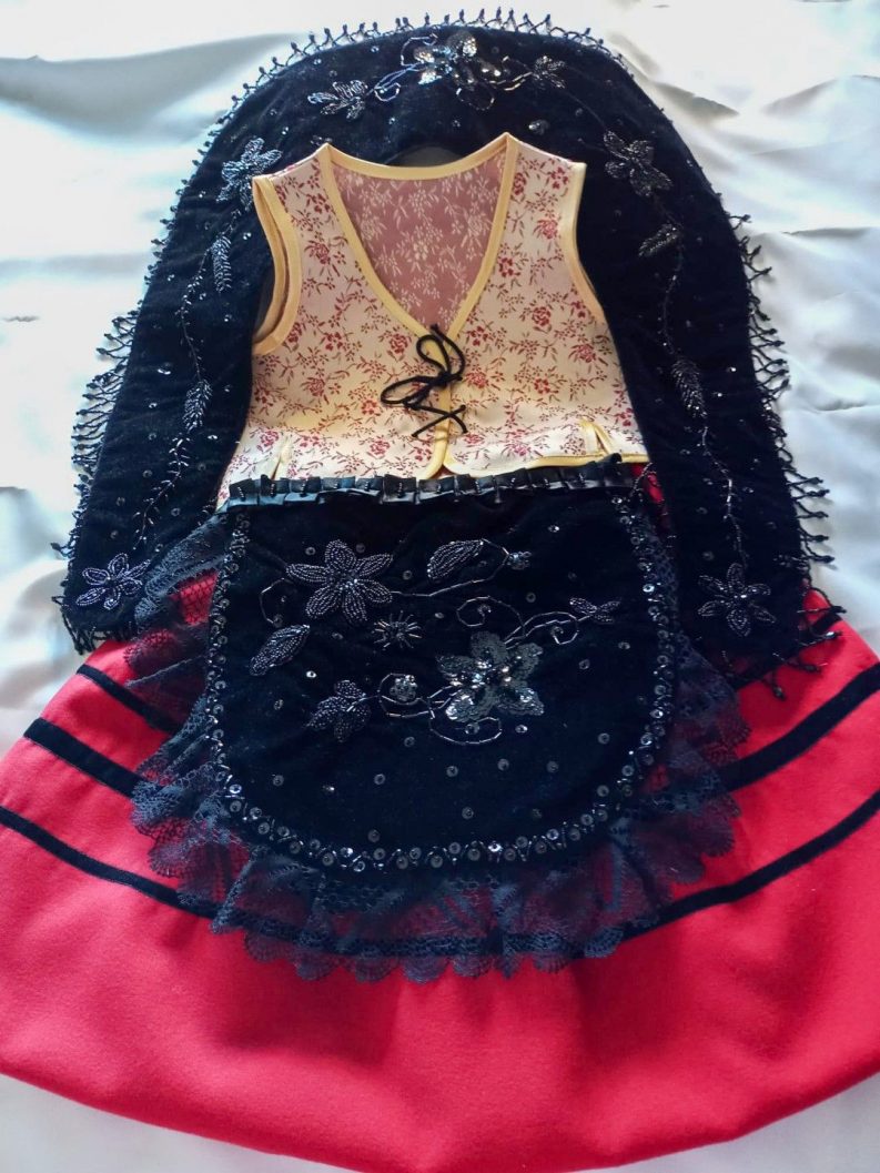 Vestido Regional Mercedes