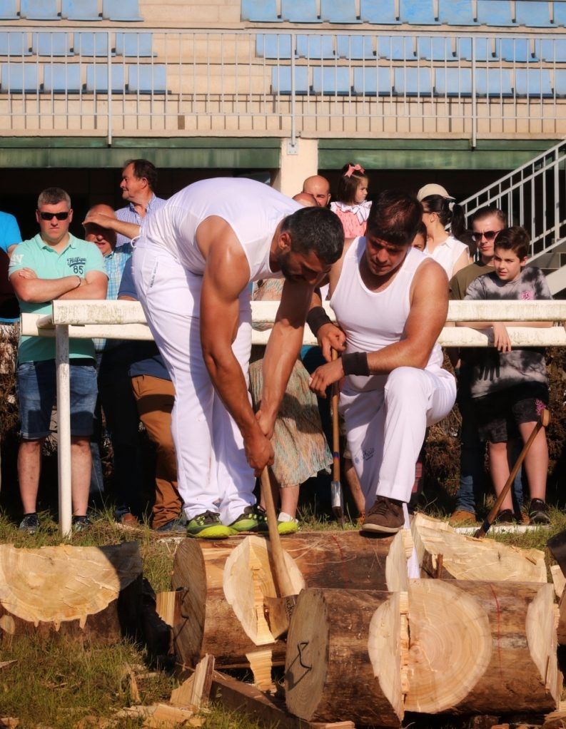 51 ESFUERZO COMPARTIDO HOMENAJE AL DEPORTE RURAL